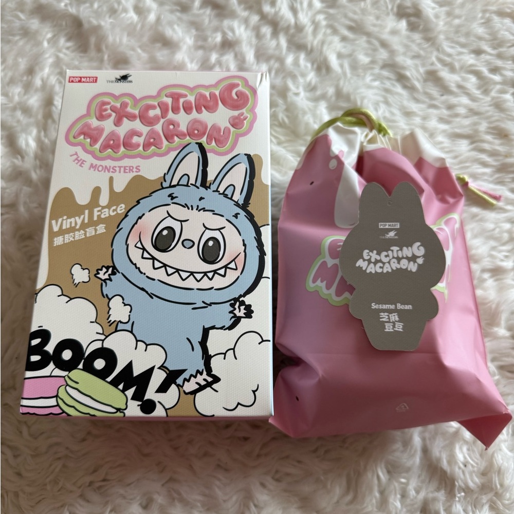 Pop Mart Labubu Exciting Macaron – Sesame Bean 🖤✨